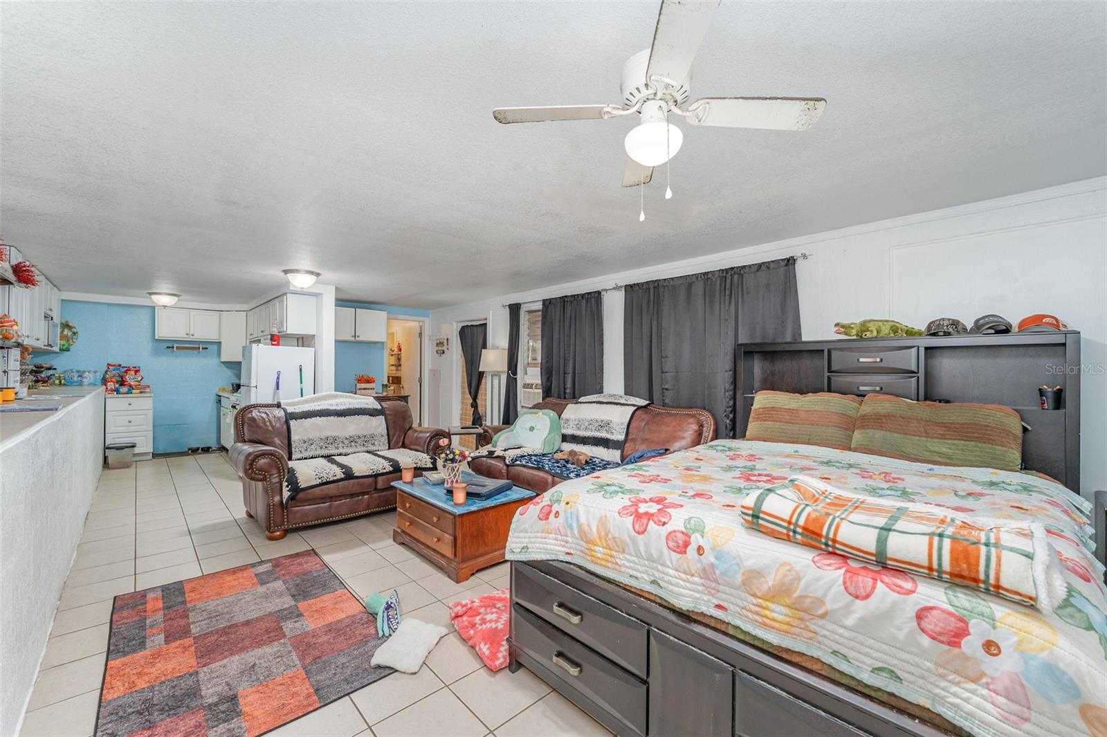 Image 22 of 33 For 710 Delmar Street