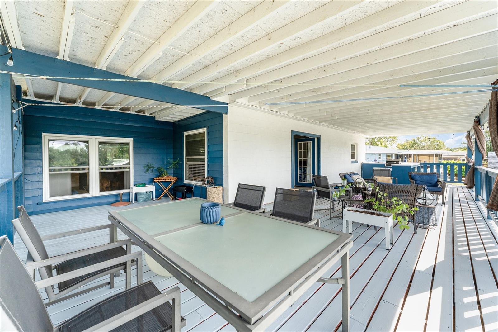 Image 24 of 33 For 710 Delmar Street