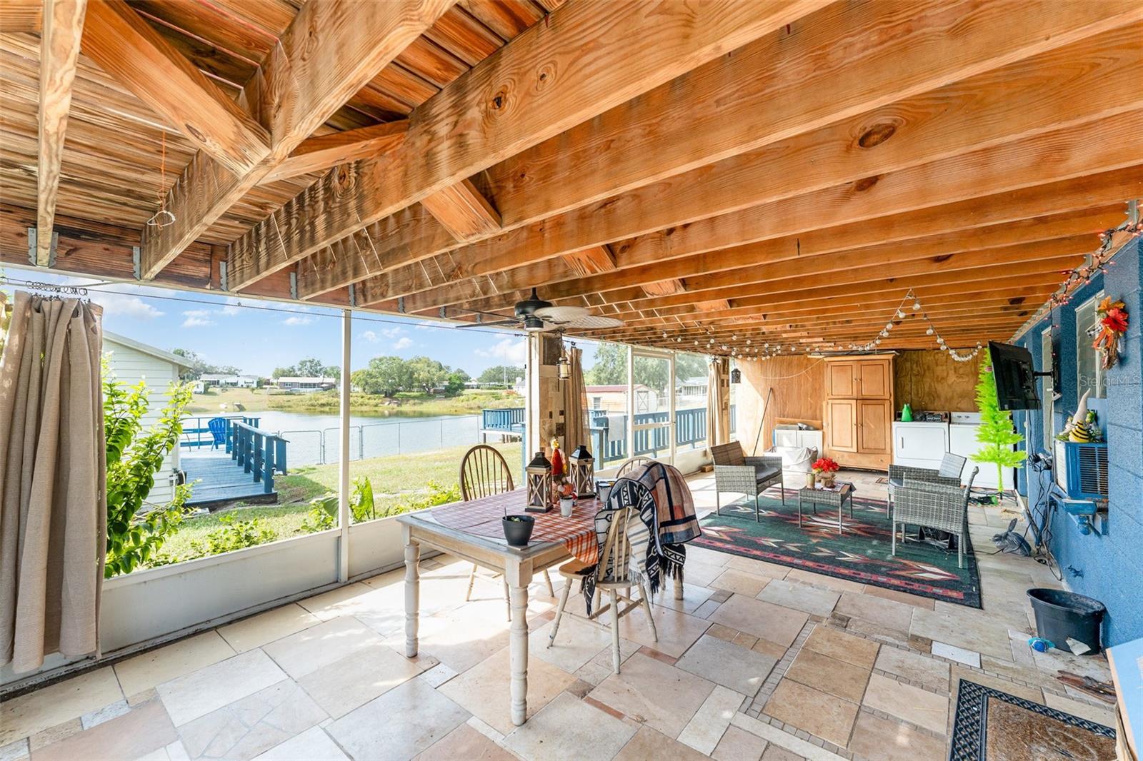 Image 26 of 33 For 710 Delmar Street