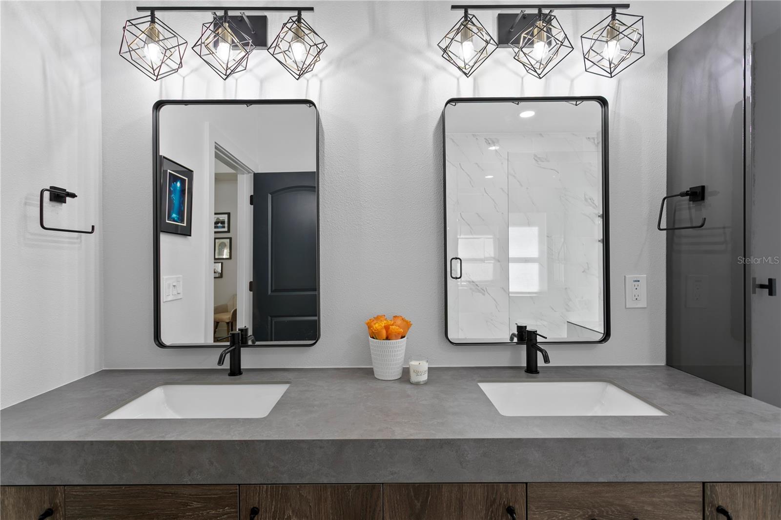 Image 39 of 74 For 2107 Branch Hill Street