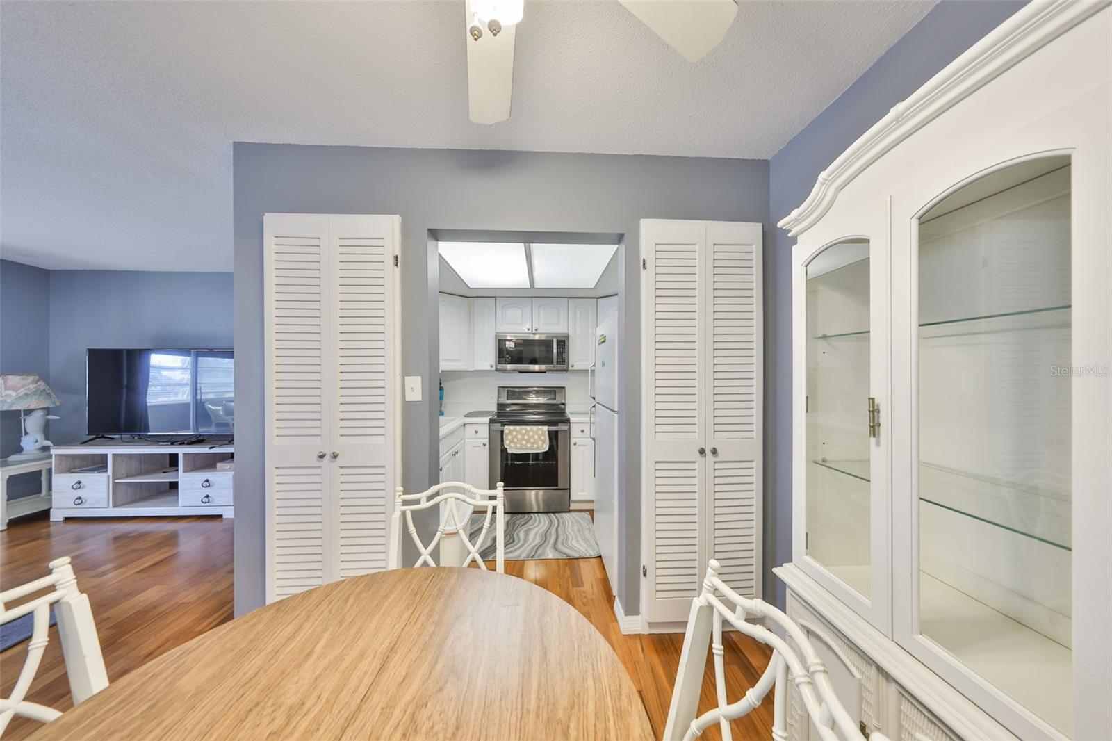 Image 10 of 42 For 5108 Amulet Drive  206