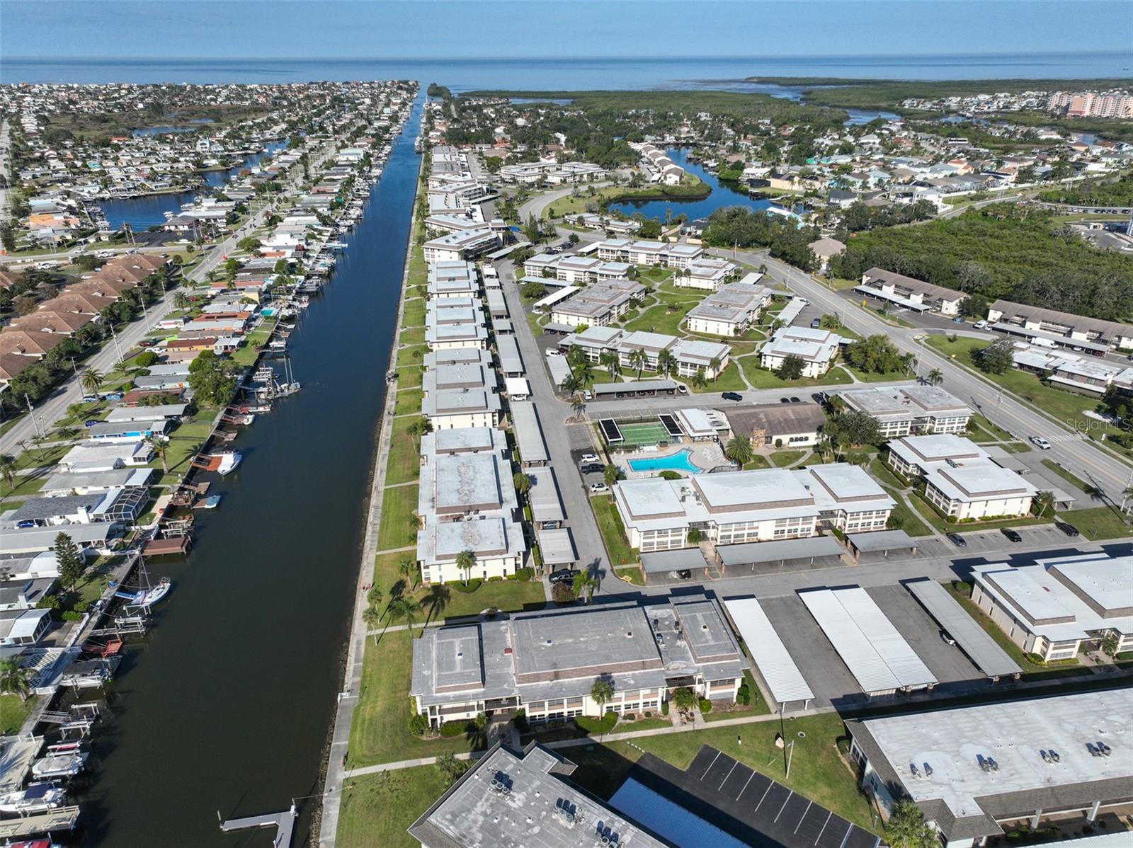 Image 37 of 42 For 5108 Amulet Drive  206