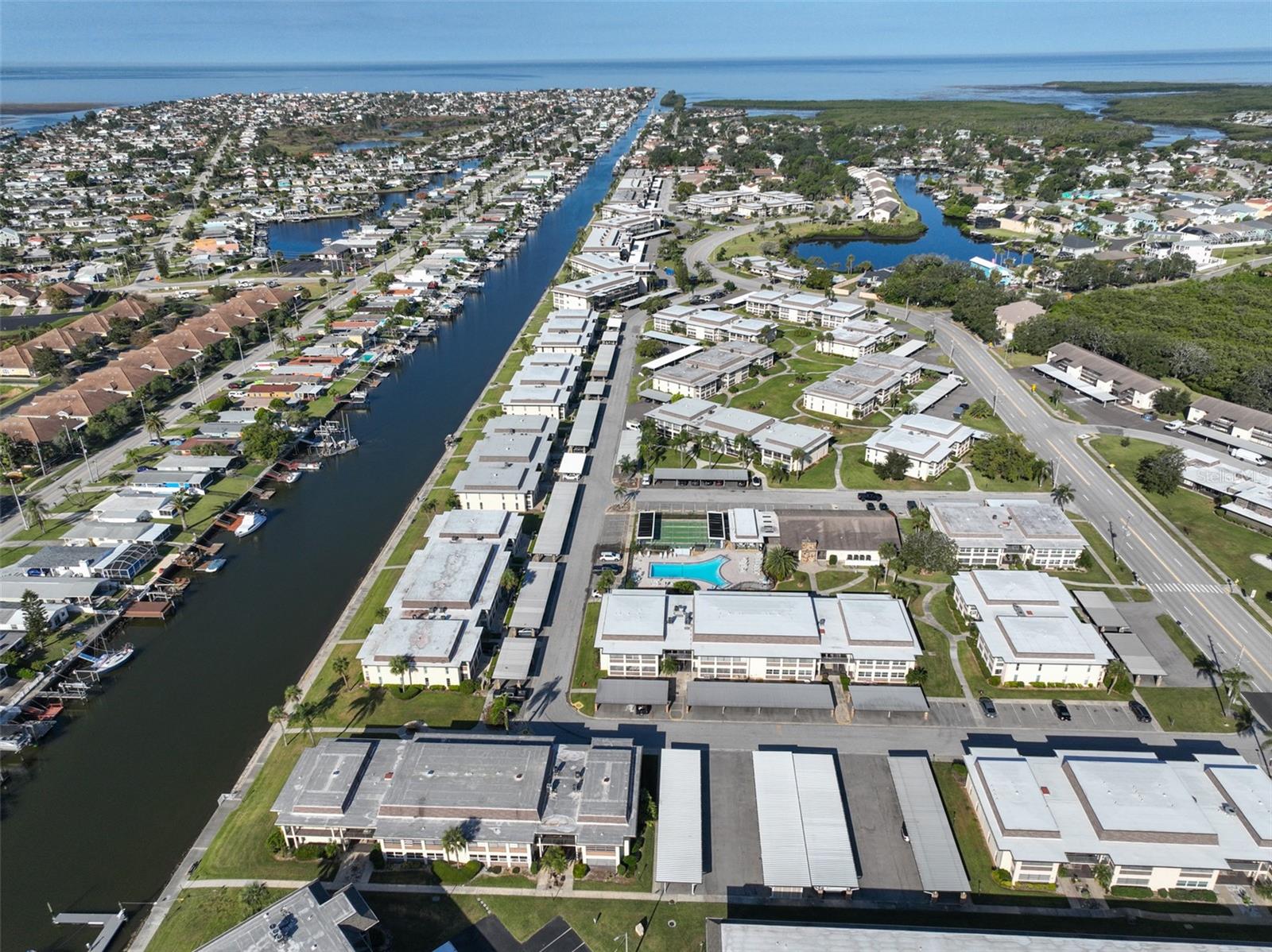 Image 38 of 42 For 5108 Amulet Drive  206