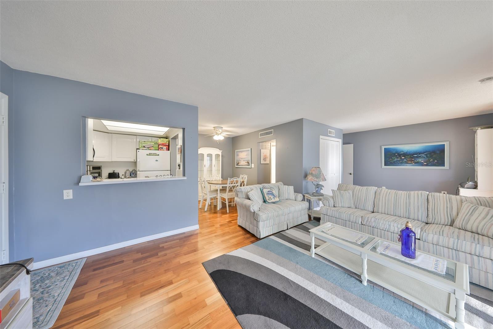 Image 4 of 42 For 5108 Amulet Drive  206