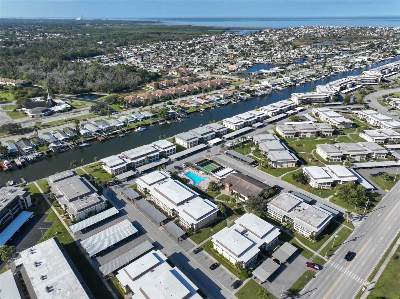 Image 40 of 42 For 5108 Amulet Drive  206