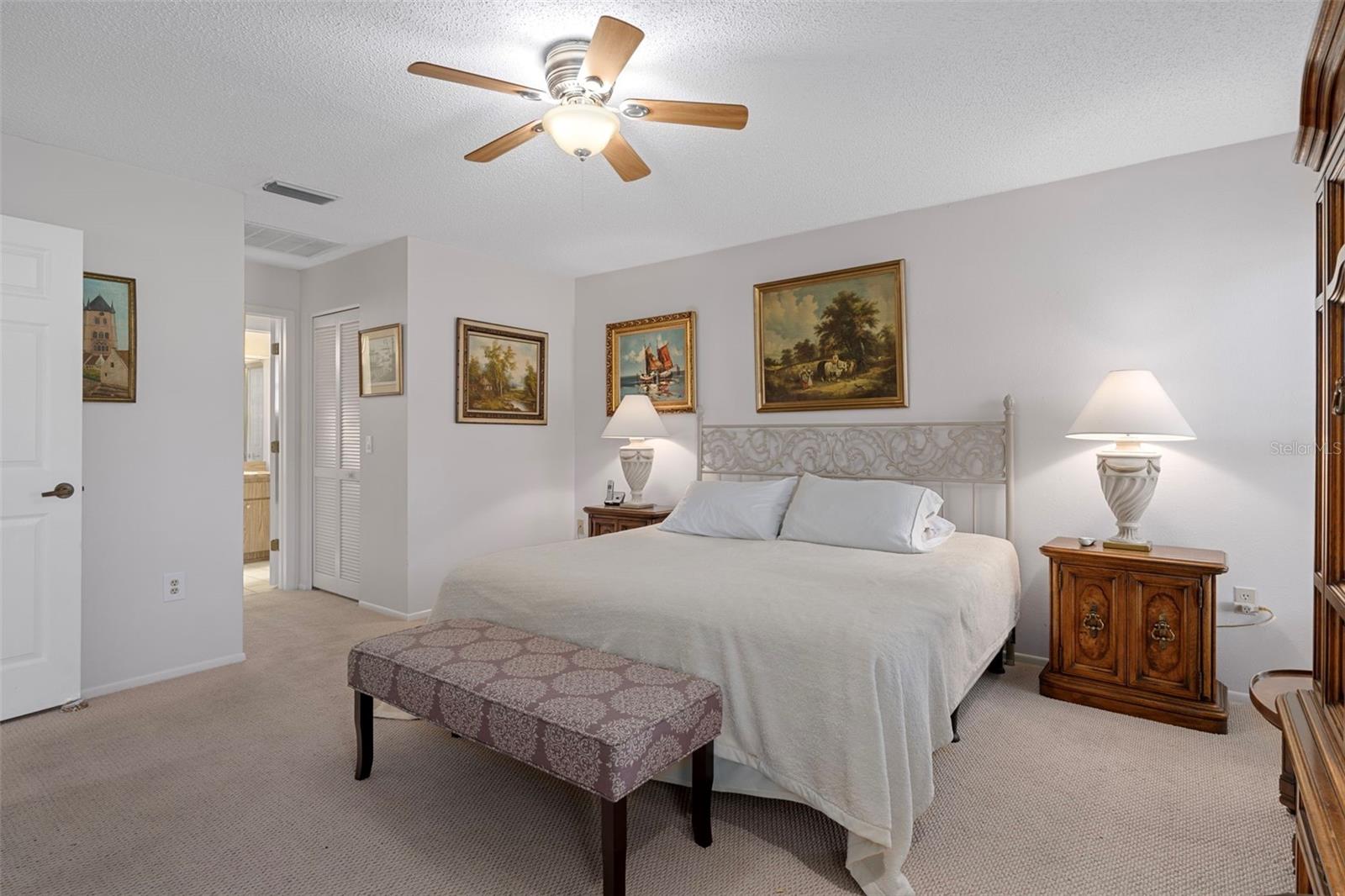 Image 23 of 36 For 7167 Crown Oaks Drive