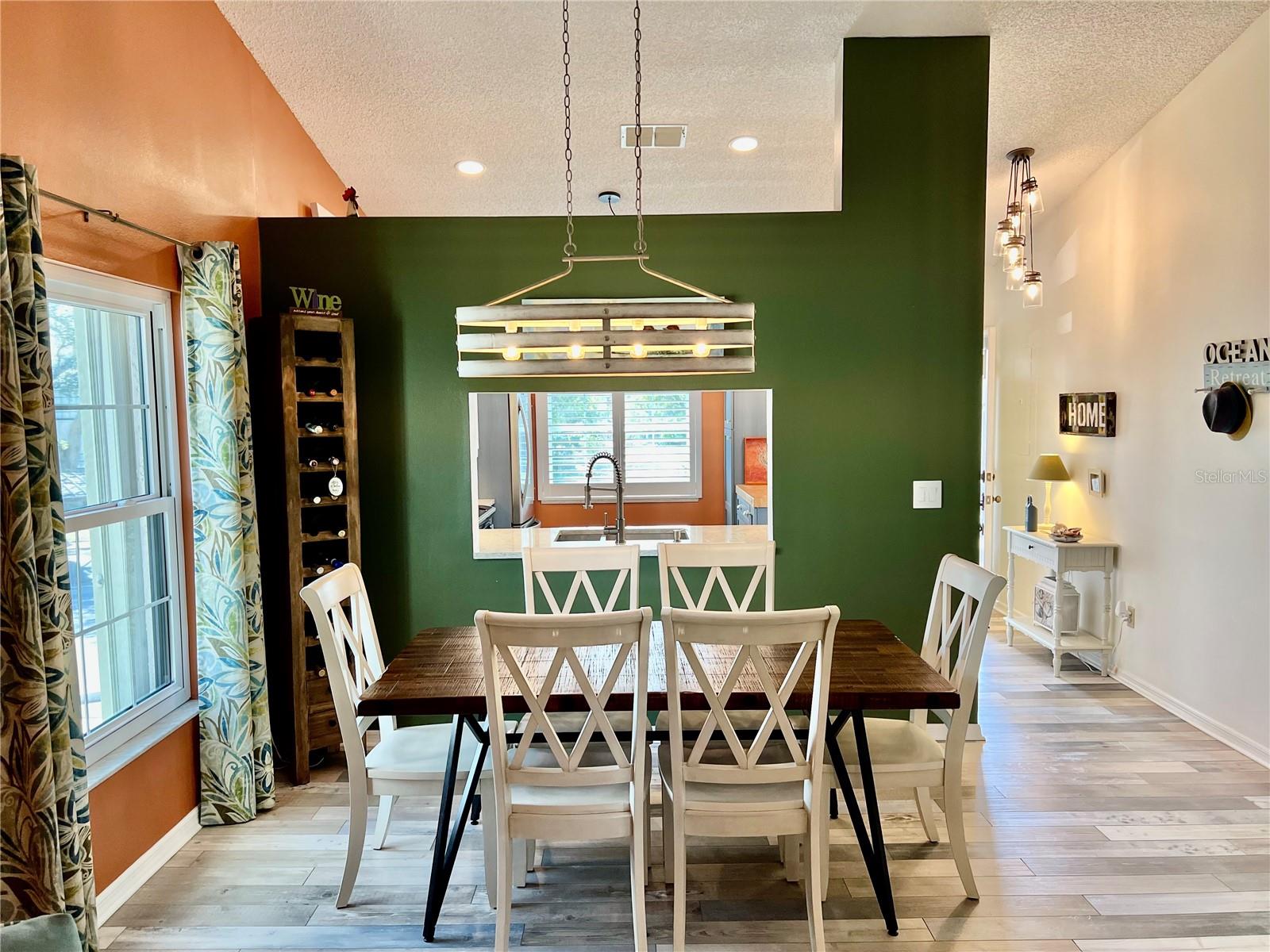 Image 16 of 55 For 2150 Elm Street 605