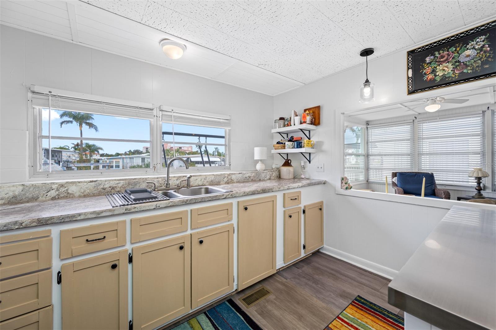 Image 15 of 67 For 18675 Us Highway 19 N 319