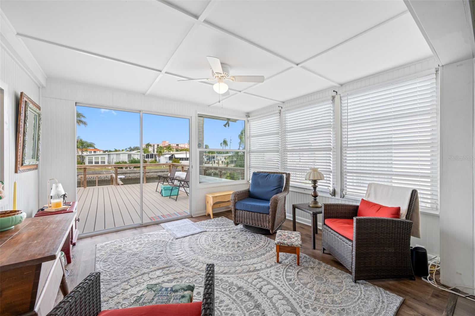 Image 21 of 67 For 18675 Us Highway 19 N 319