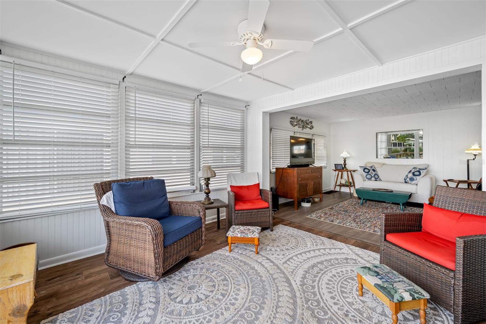 Image 22 of 67 For 18675 Us Highway 19 N 319