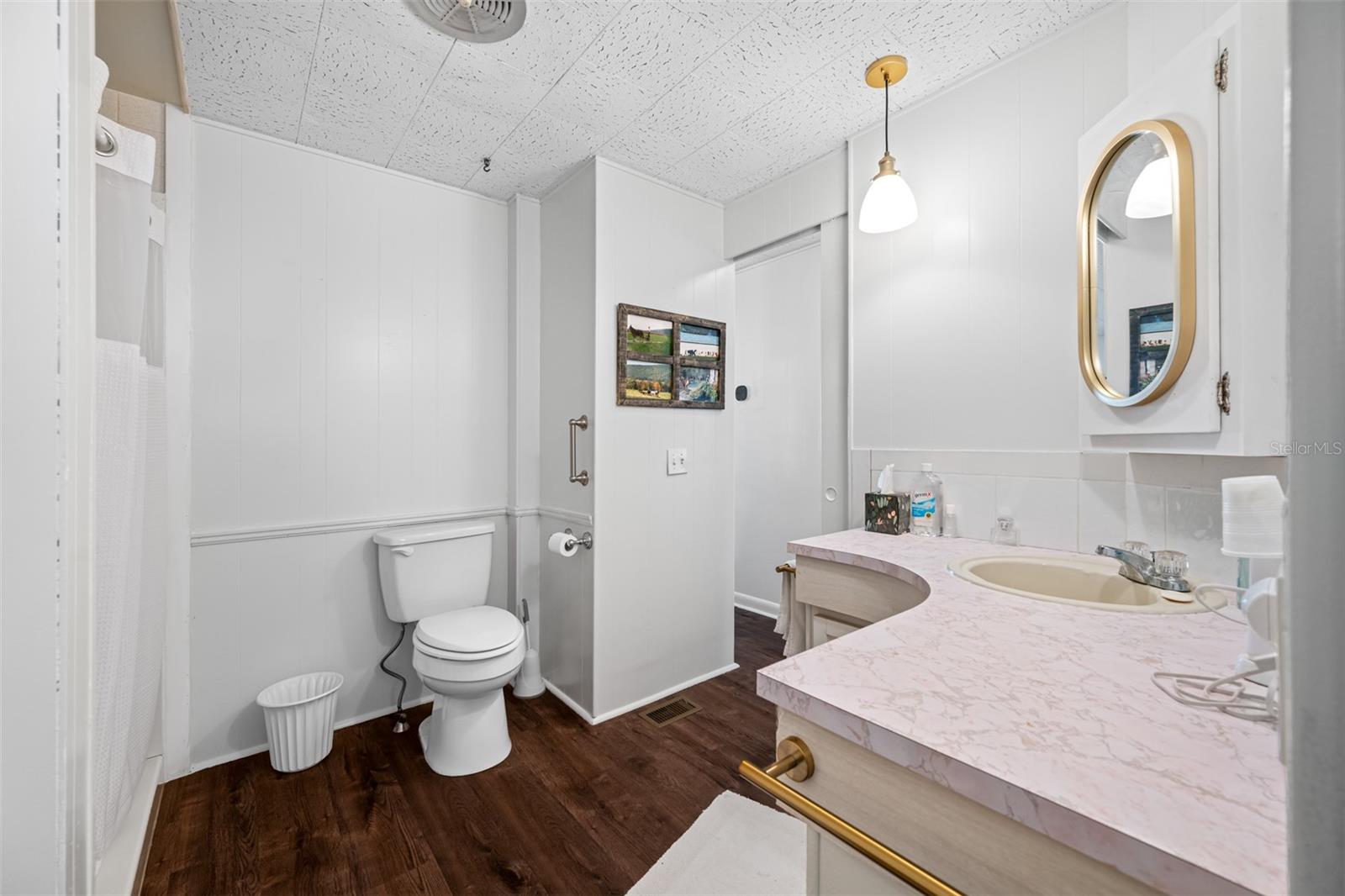 Image 30 of 67 For 18675 Us Highway 19 N 319