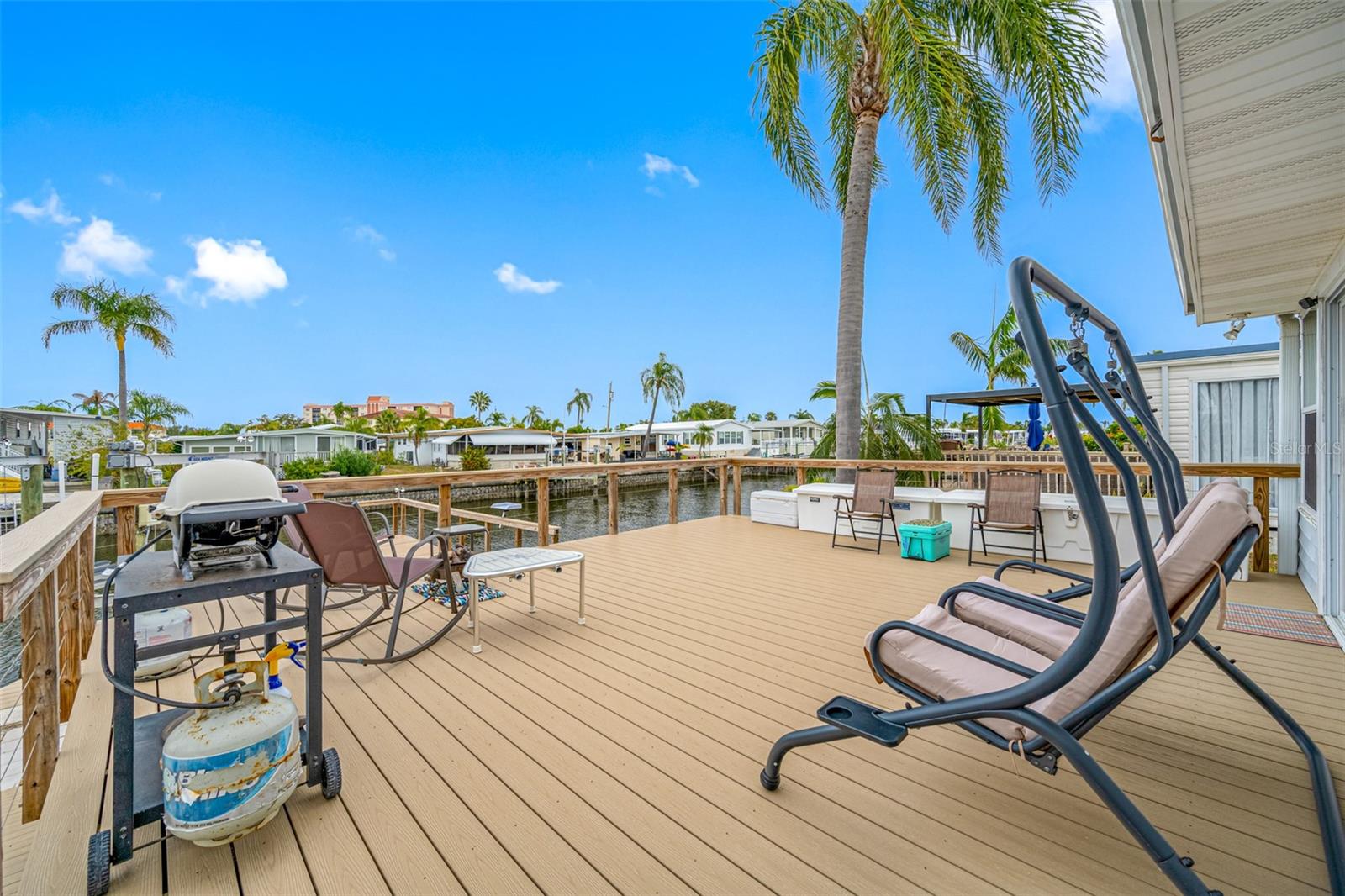 Image 45 of 67 For 18675 Us Highway 19 N 319