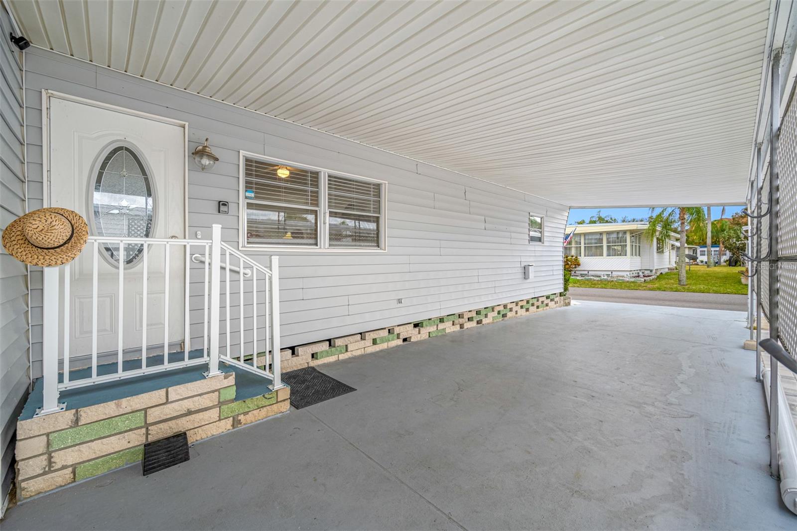 Image 49 of 67 For 18675 Us Highway 19 N 319