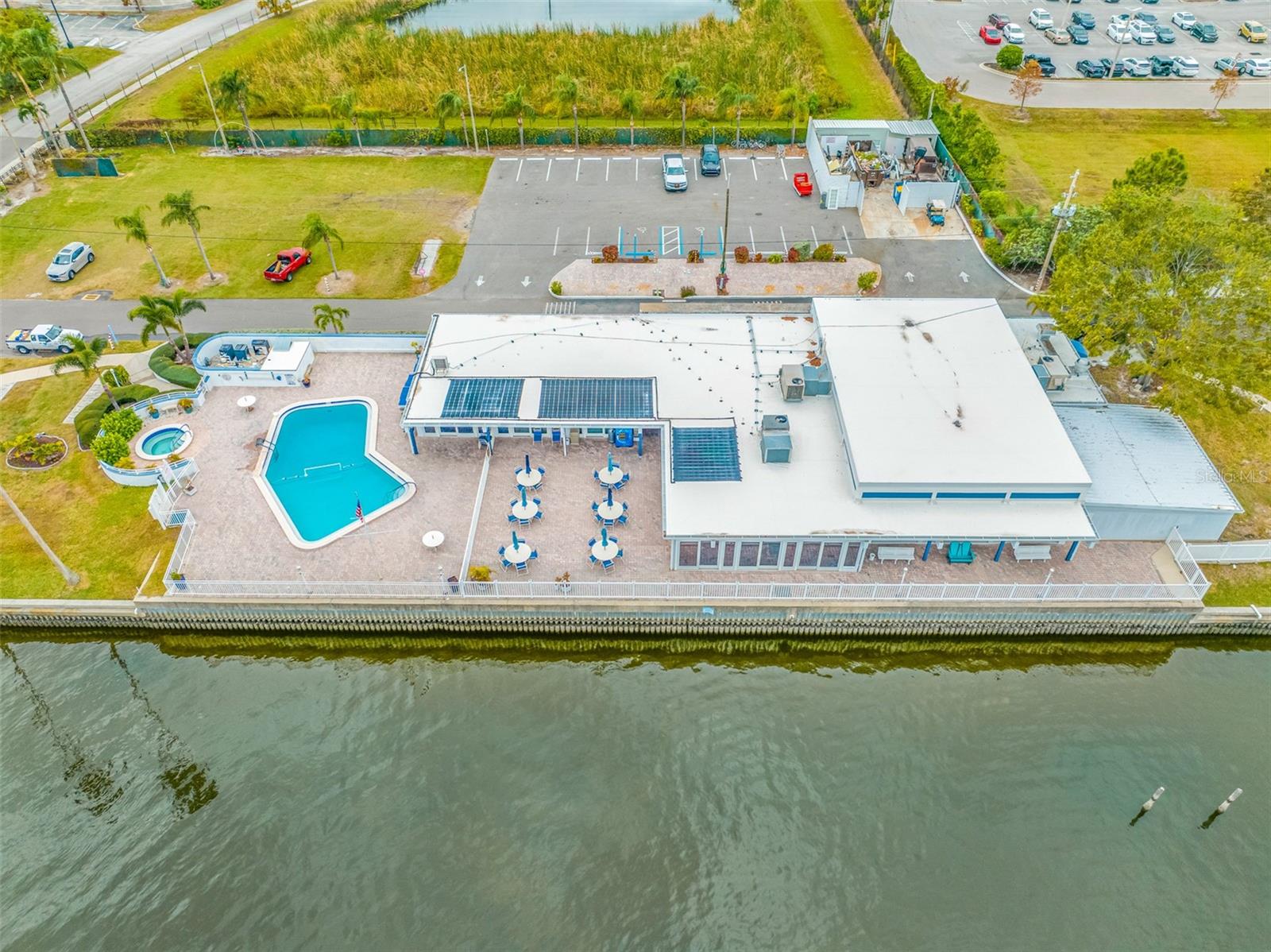 Image 58 of 67 For 18675 Us Highway 19 N 319