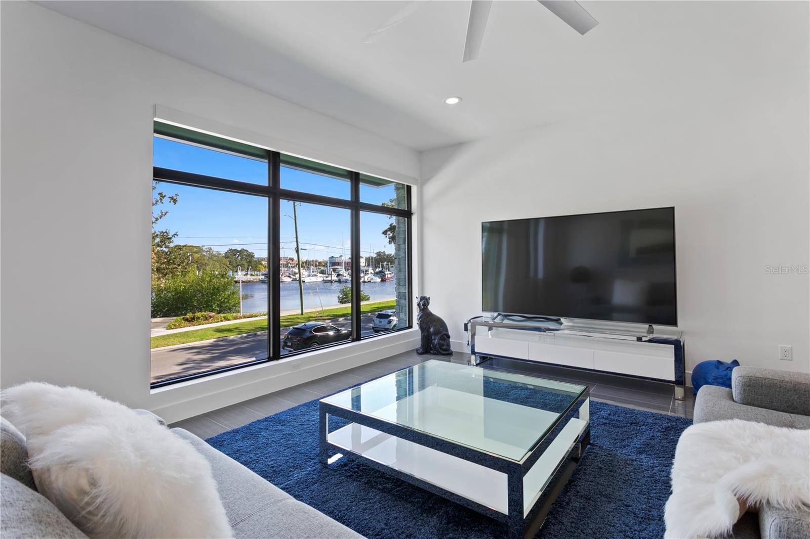 Image 15 of 66 For 90 Columbia Drive 3