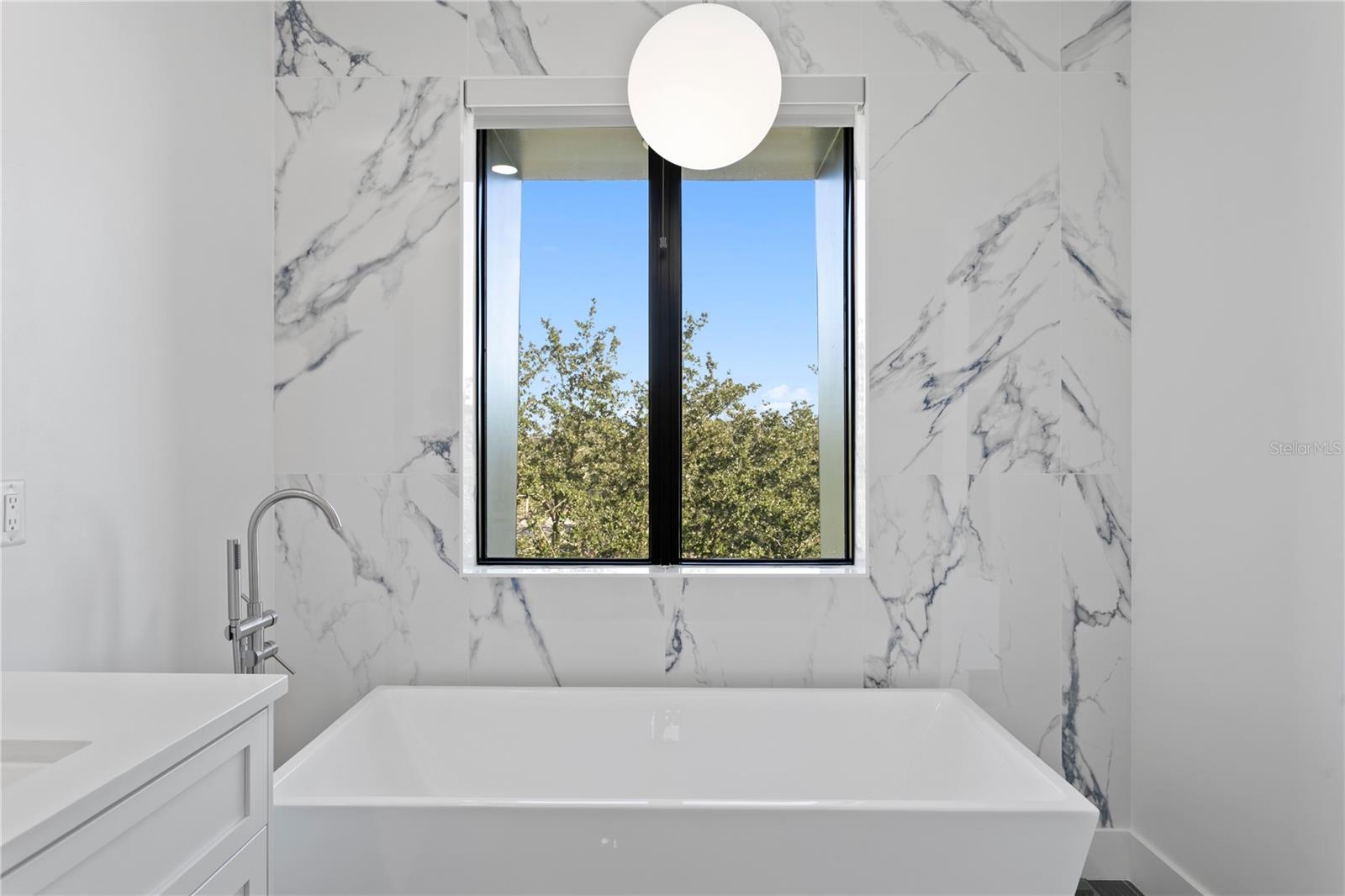 Image 41 of 66 For 90 Columbia Drive 3