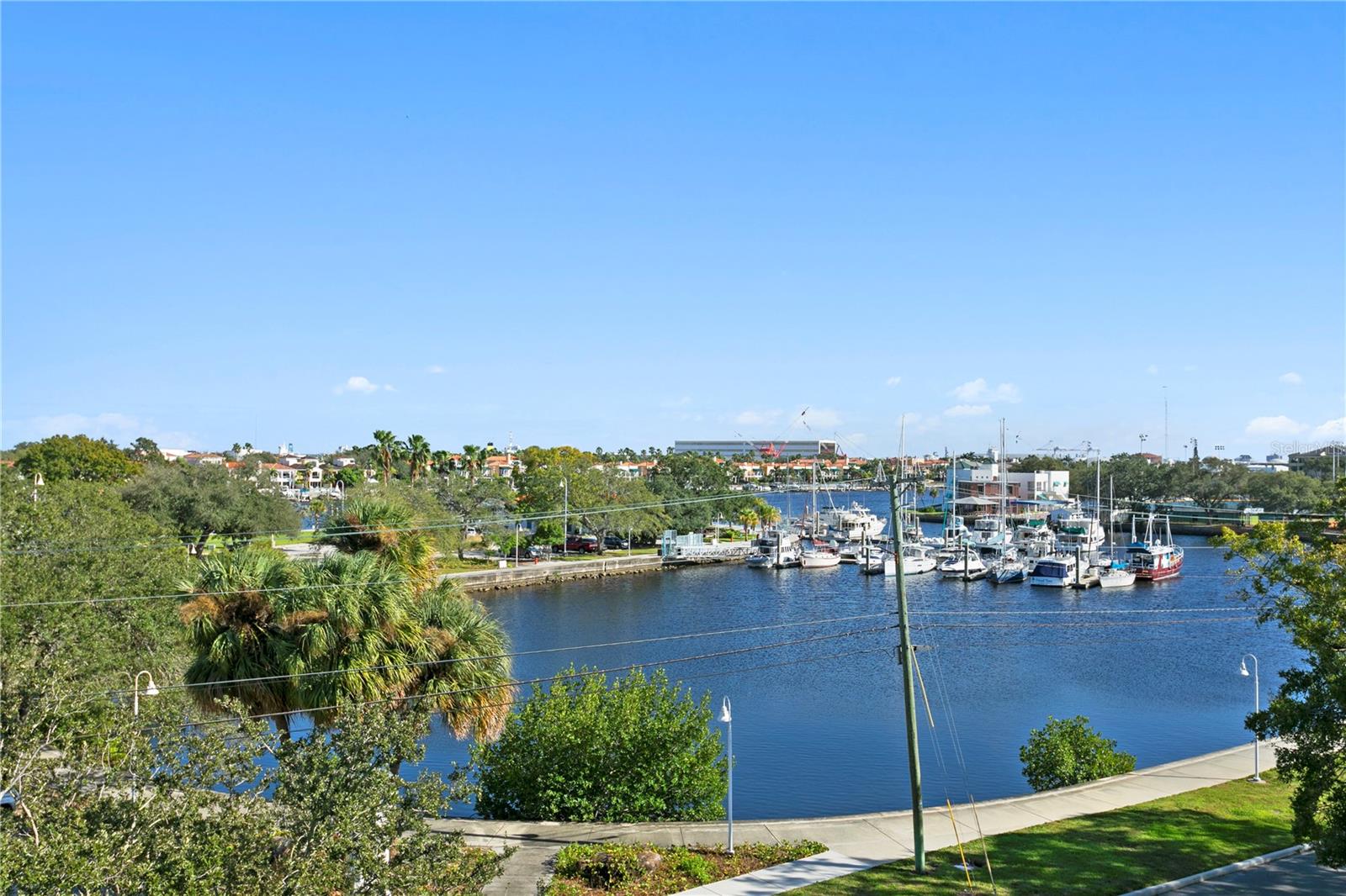 Image 58 of 66 For 90 Columbia Drive 3