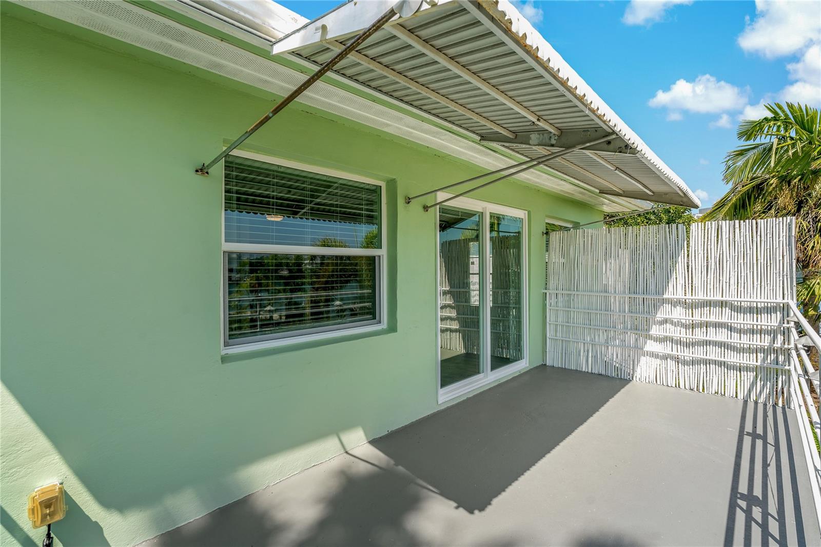 Image 34 of 44 For 8441 Bayshore Drive A