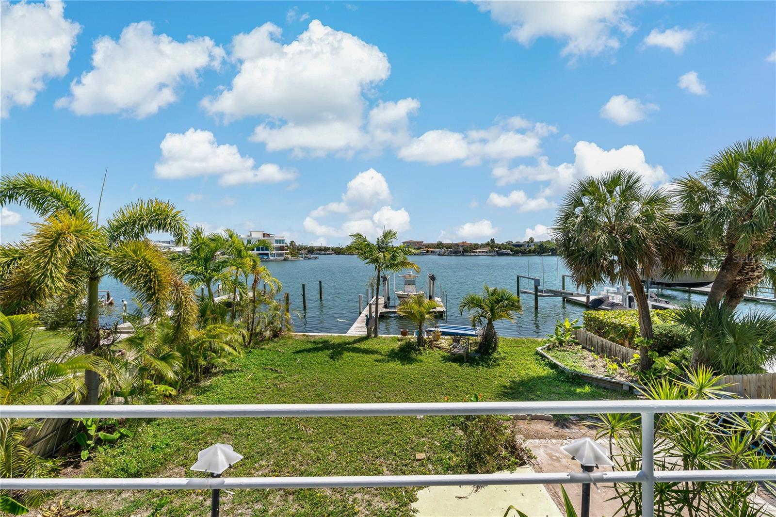 Image 37 of 44 For 8441 Bayshore Drive A