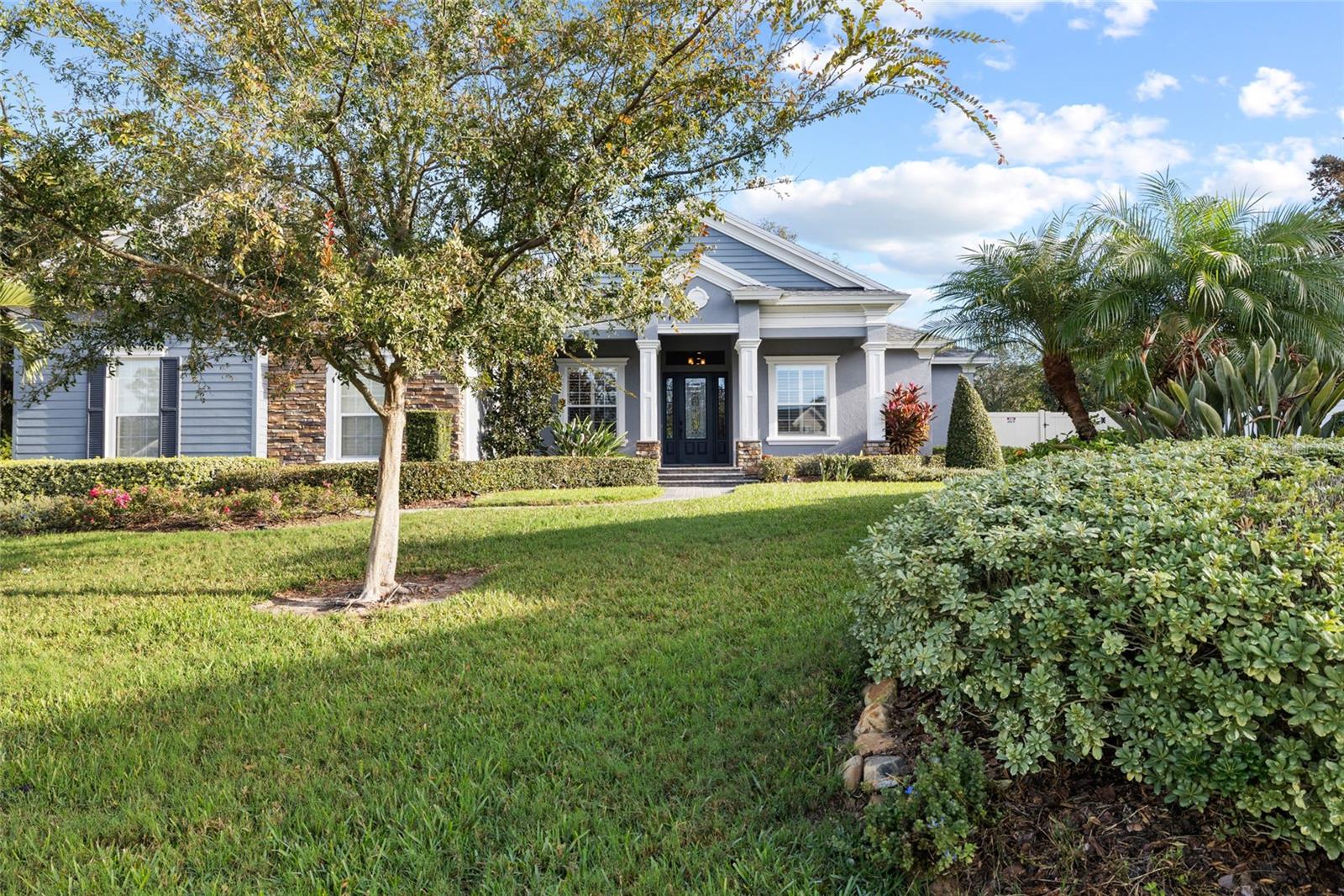 Details for 6632 Crescent Woods Circle, LAKELAND, FL 33813