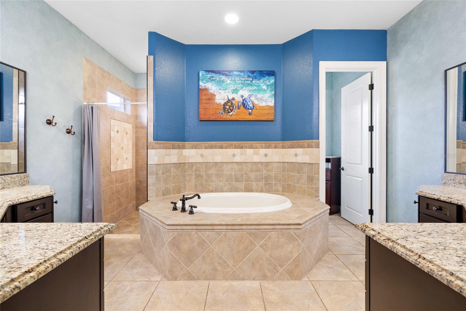 Image 34 of 79 For 6632 Crescent Woods Circle