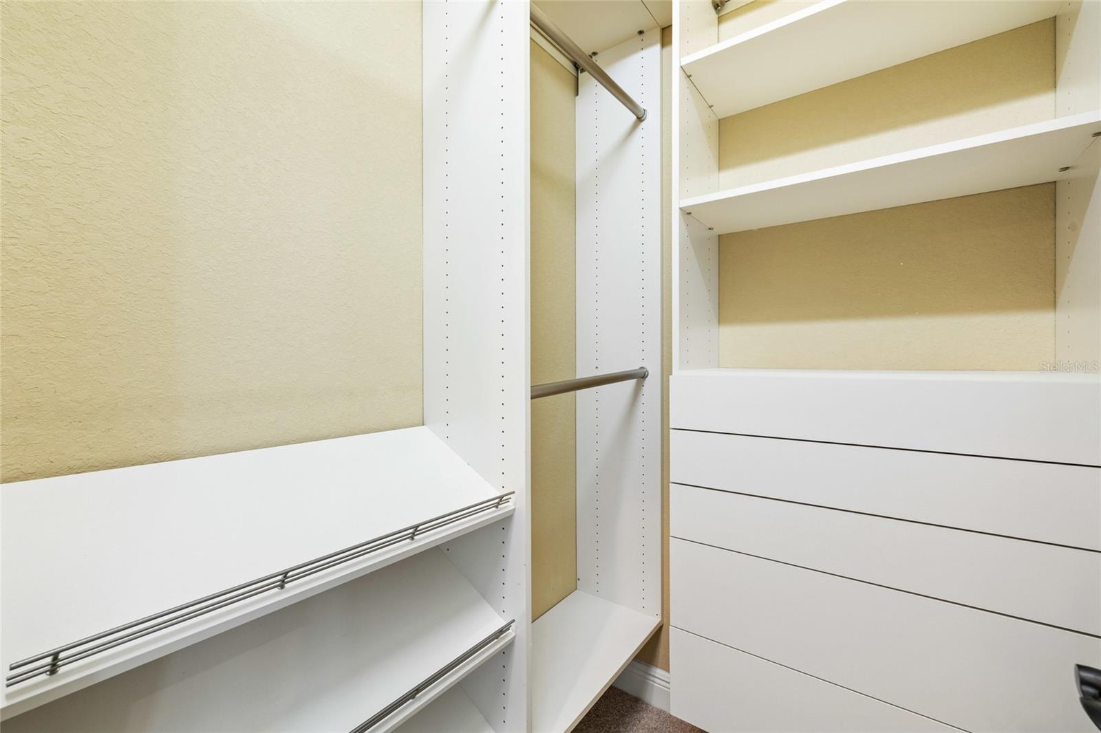 Image 37 of 79 For 6632 Crescent Woods Circle