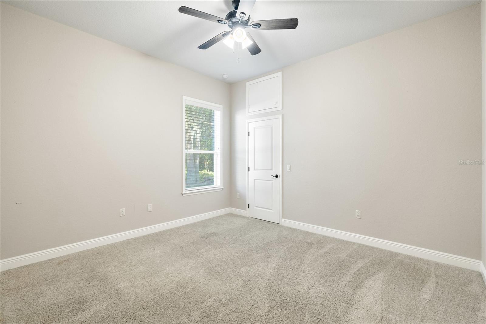 Image 42 of 79 For 6632 Crescent Woods Circle