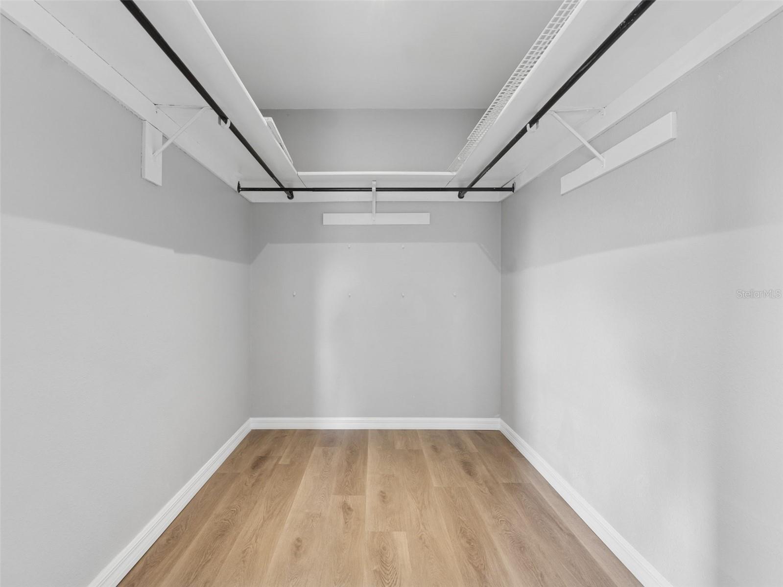 Image 12 of 26 For 766 91st Avenue N