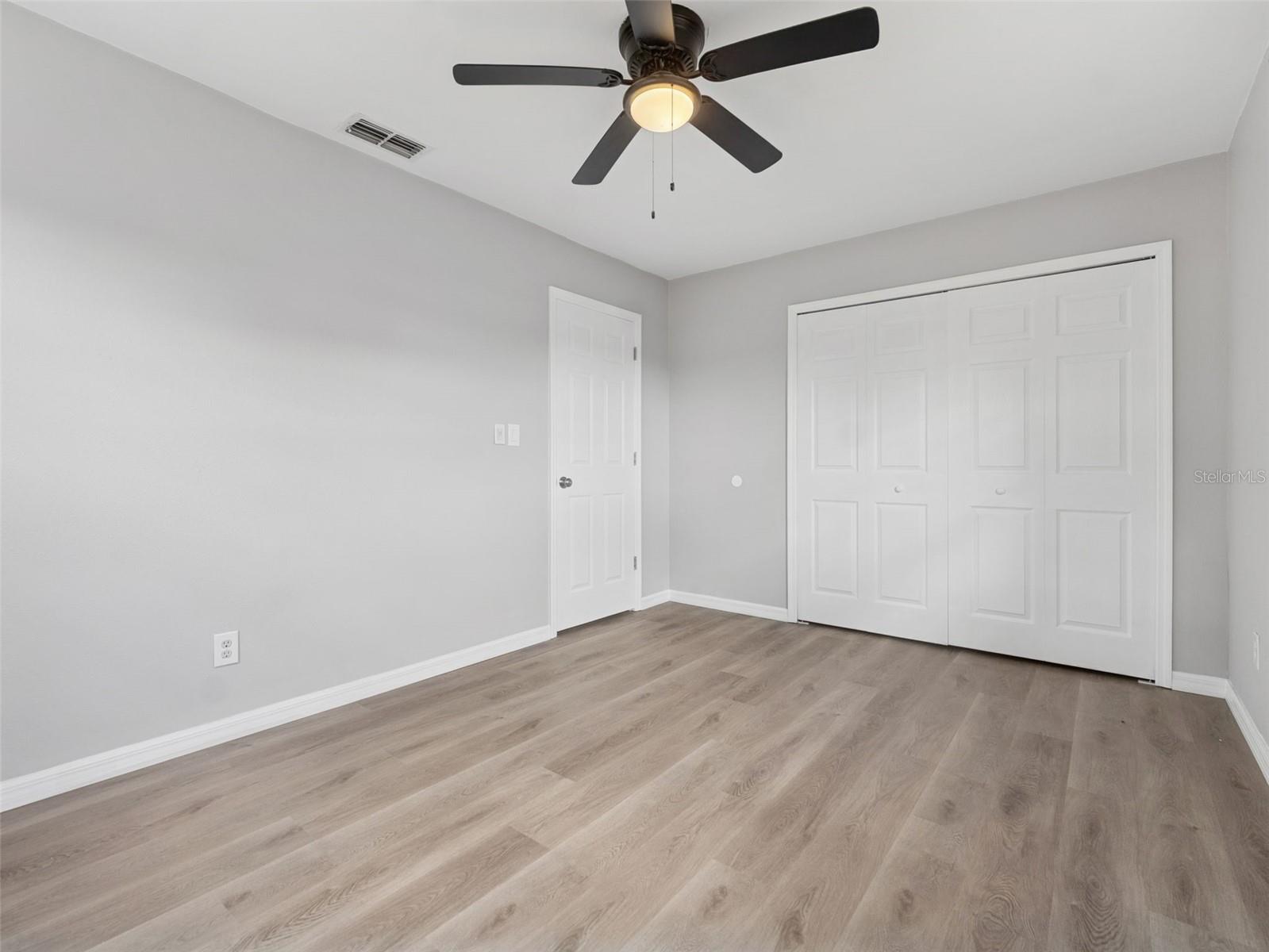 Image 17 of 26 For 766 91st Avenue N