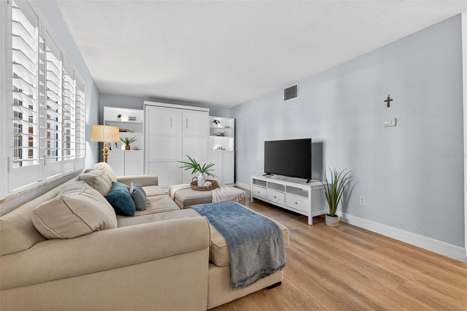 Image 10 of 25 For 3575 Gulf Boulevard 203