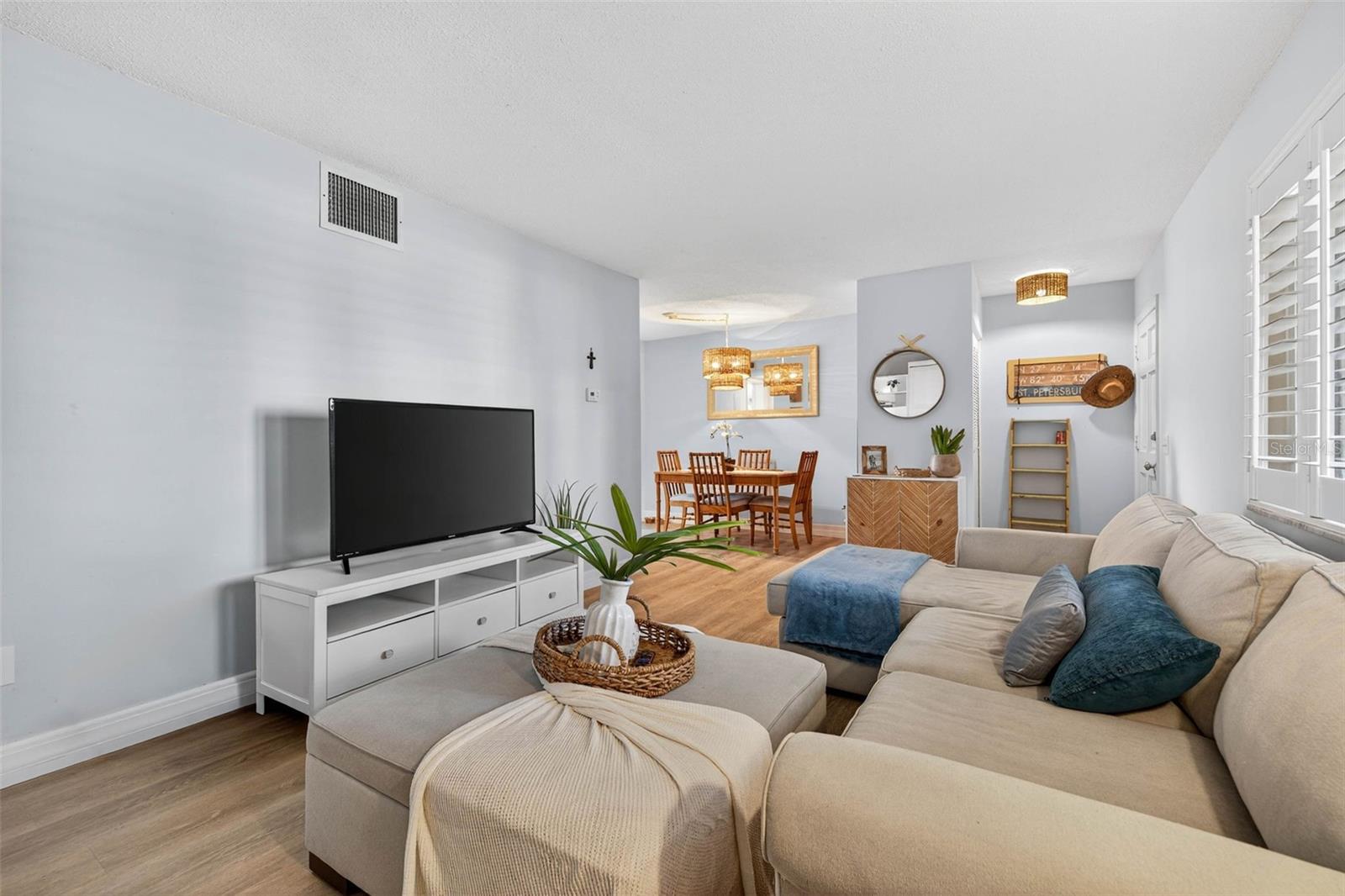 Image 9 of 25 For 3575 Gulf Boulevard 203