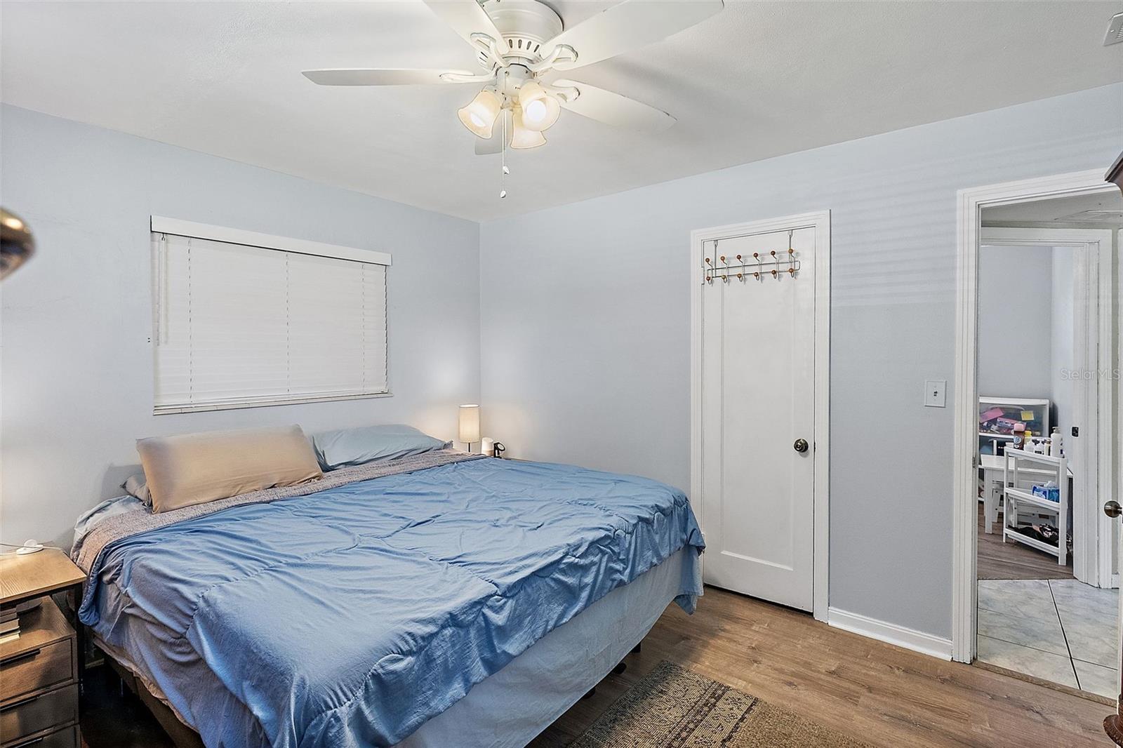 Image 11 of 22 For 4030 3rd Avenue N