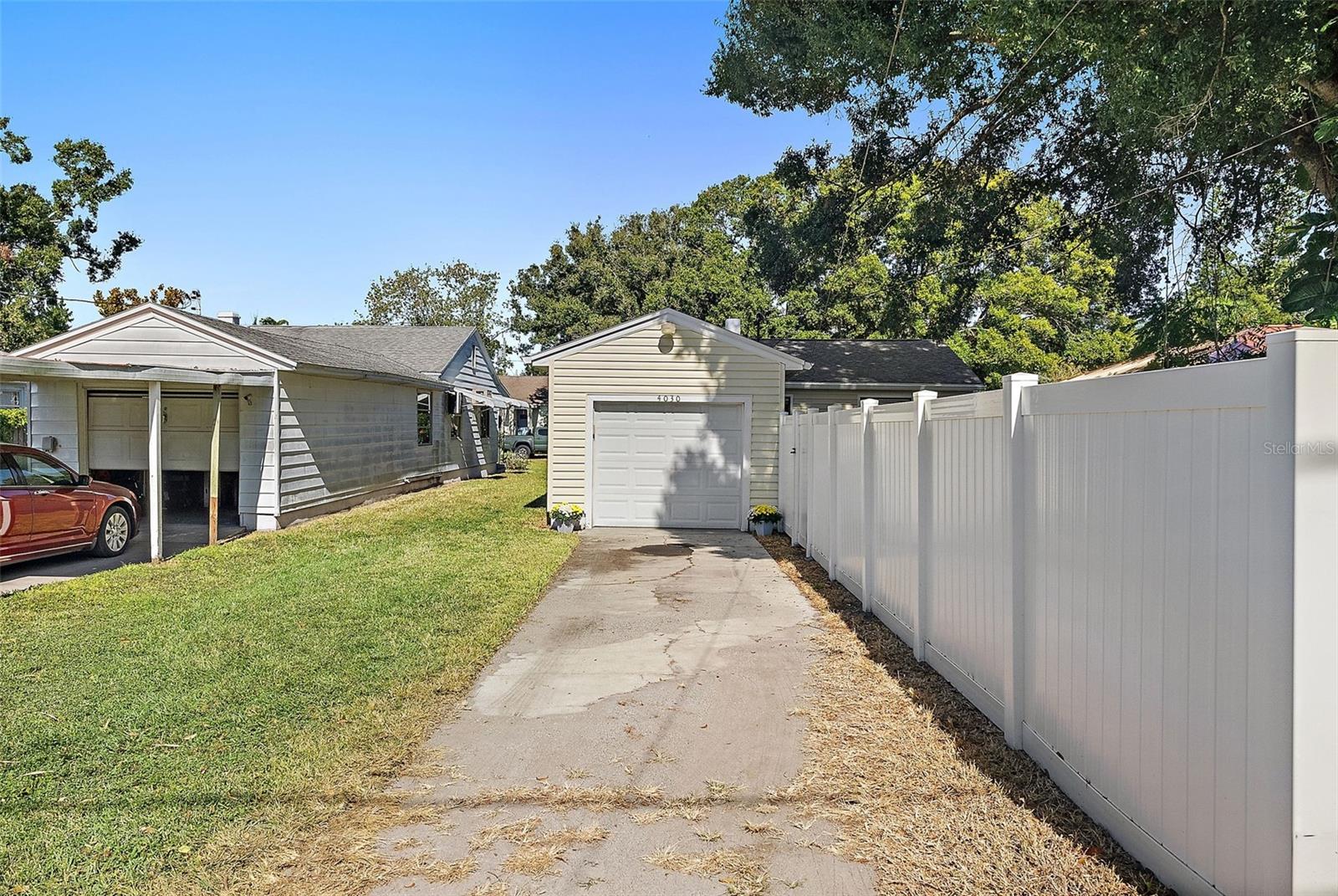 Image 17 of 22 For 4030 3rd Avenue N