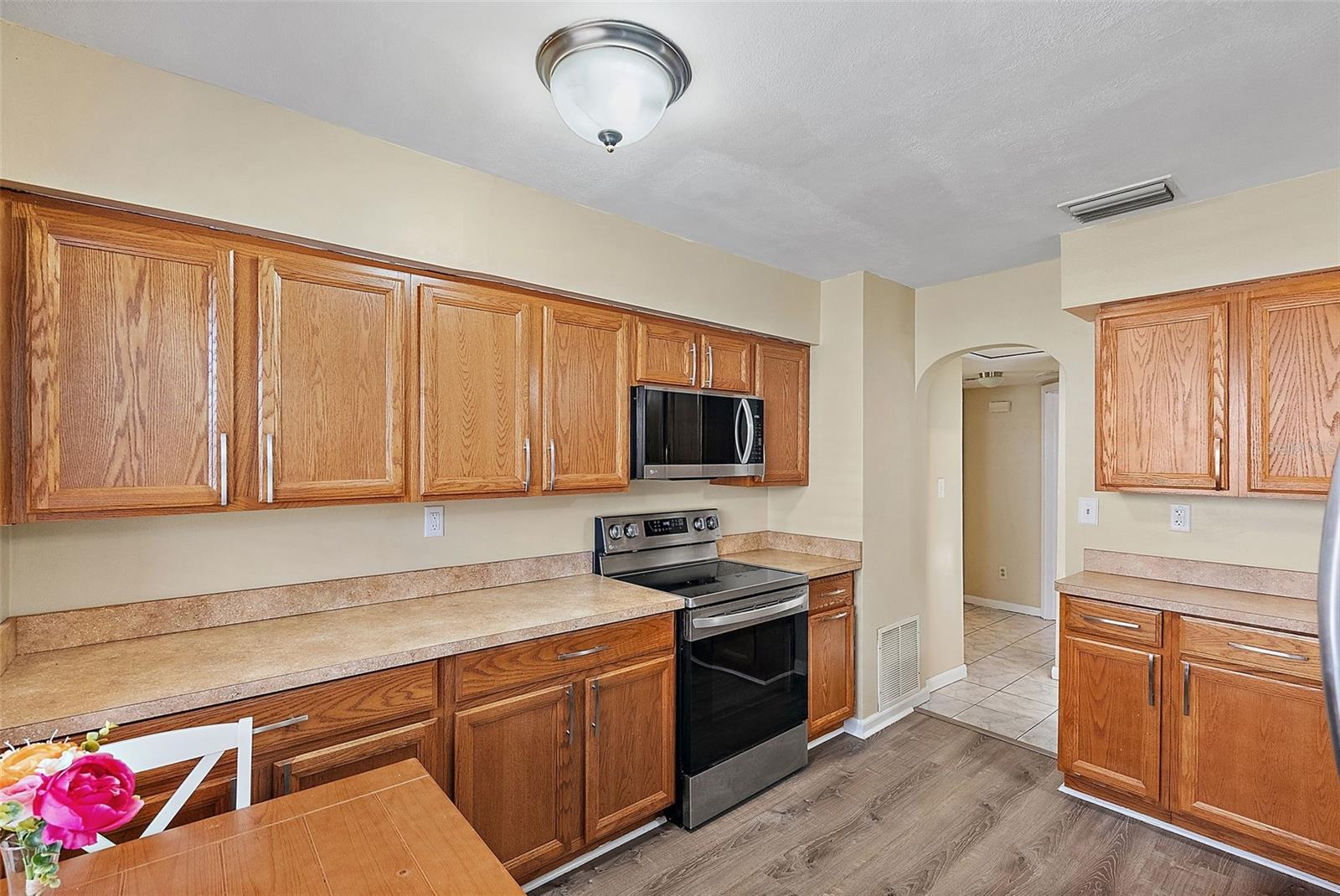 Image 8 of 22 For 4030 3rd Avenue N