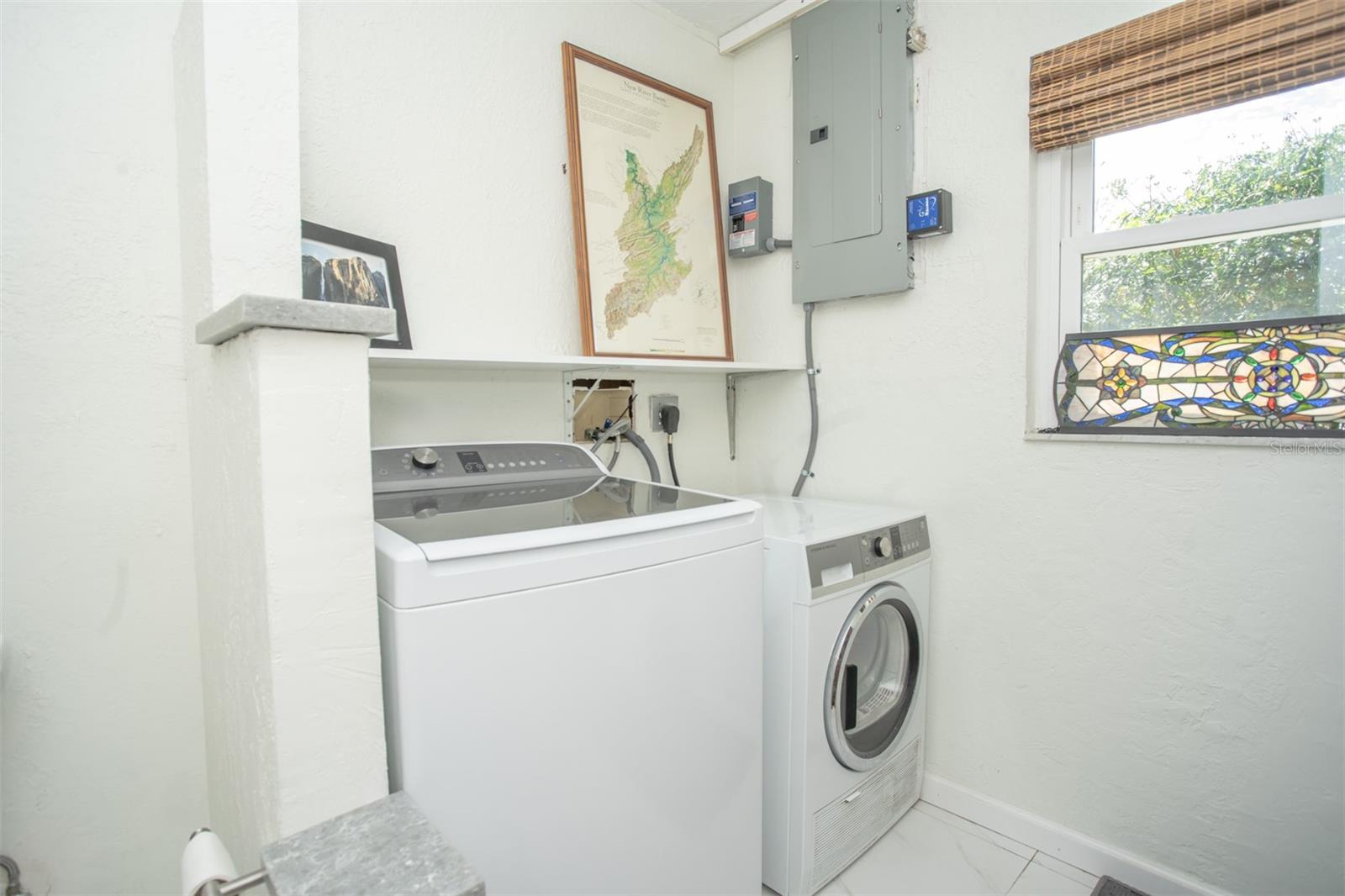 Image 15 of 35 For 645 Palmetto Drive