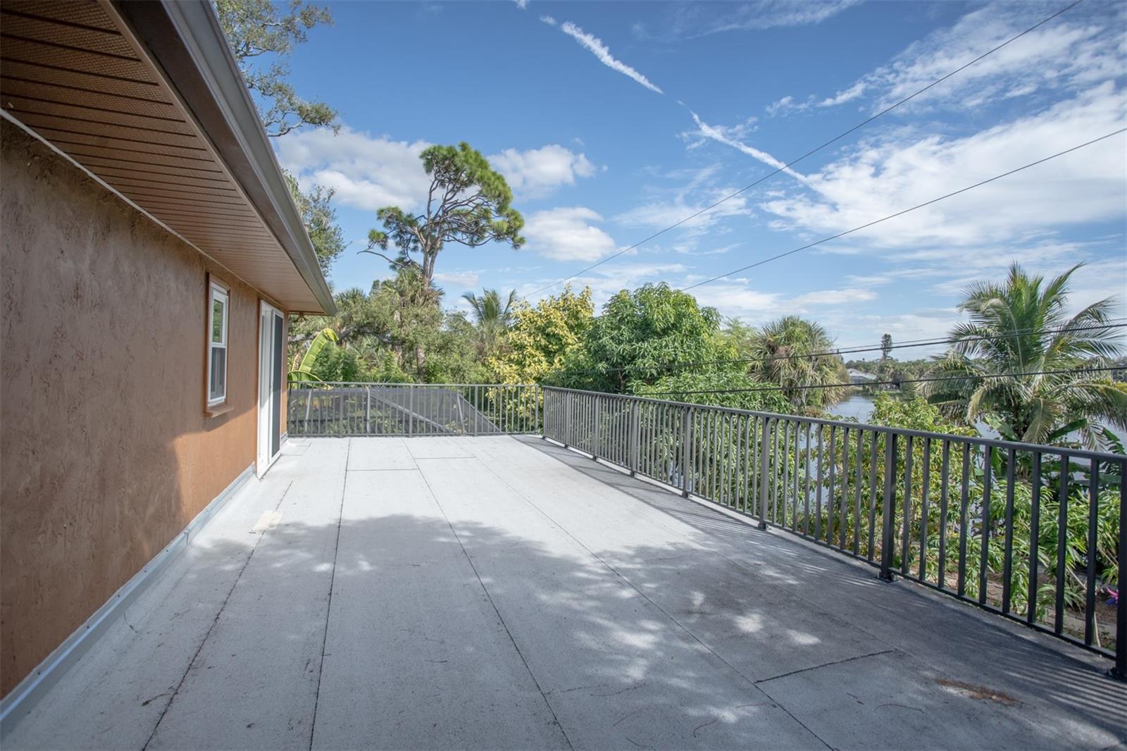 Image 24 of 35 For 645 Palmetto Drive