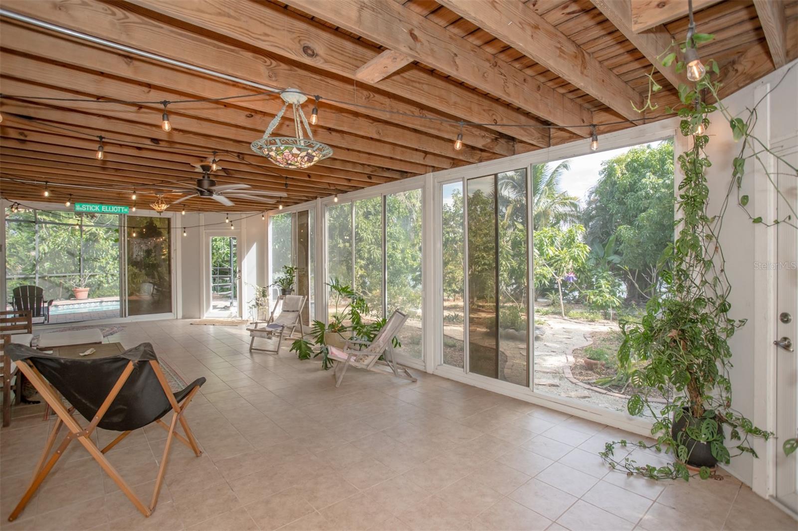 Image 29 of 35 For 645 Palmetto Drive