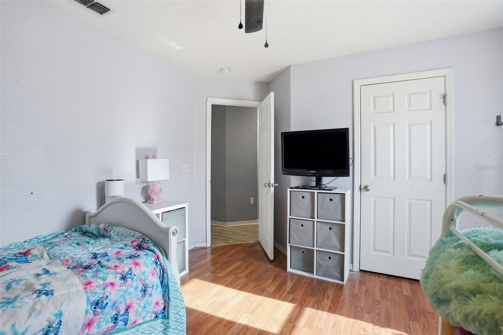 Listing photo id 22 for 3008 Cloudcroft Avenue