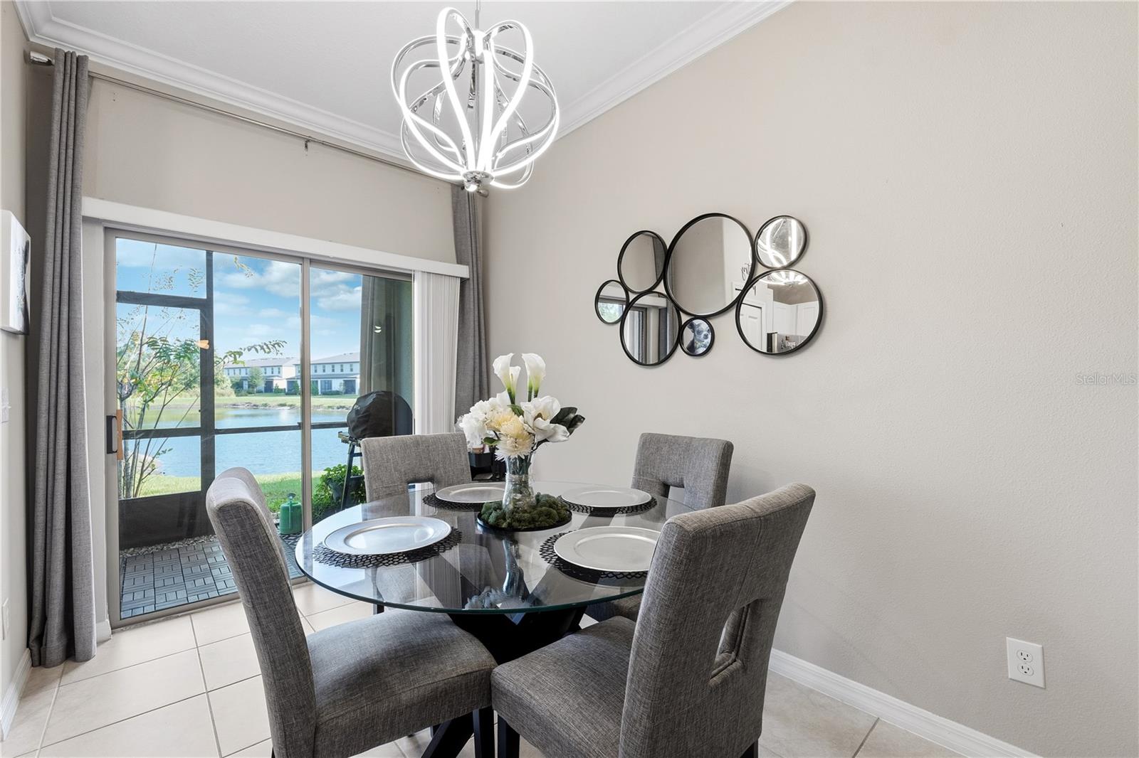 Image 10 of 47 For 23217 Willow Glen Way