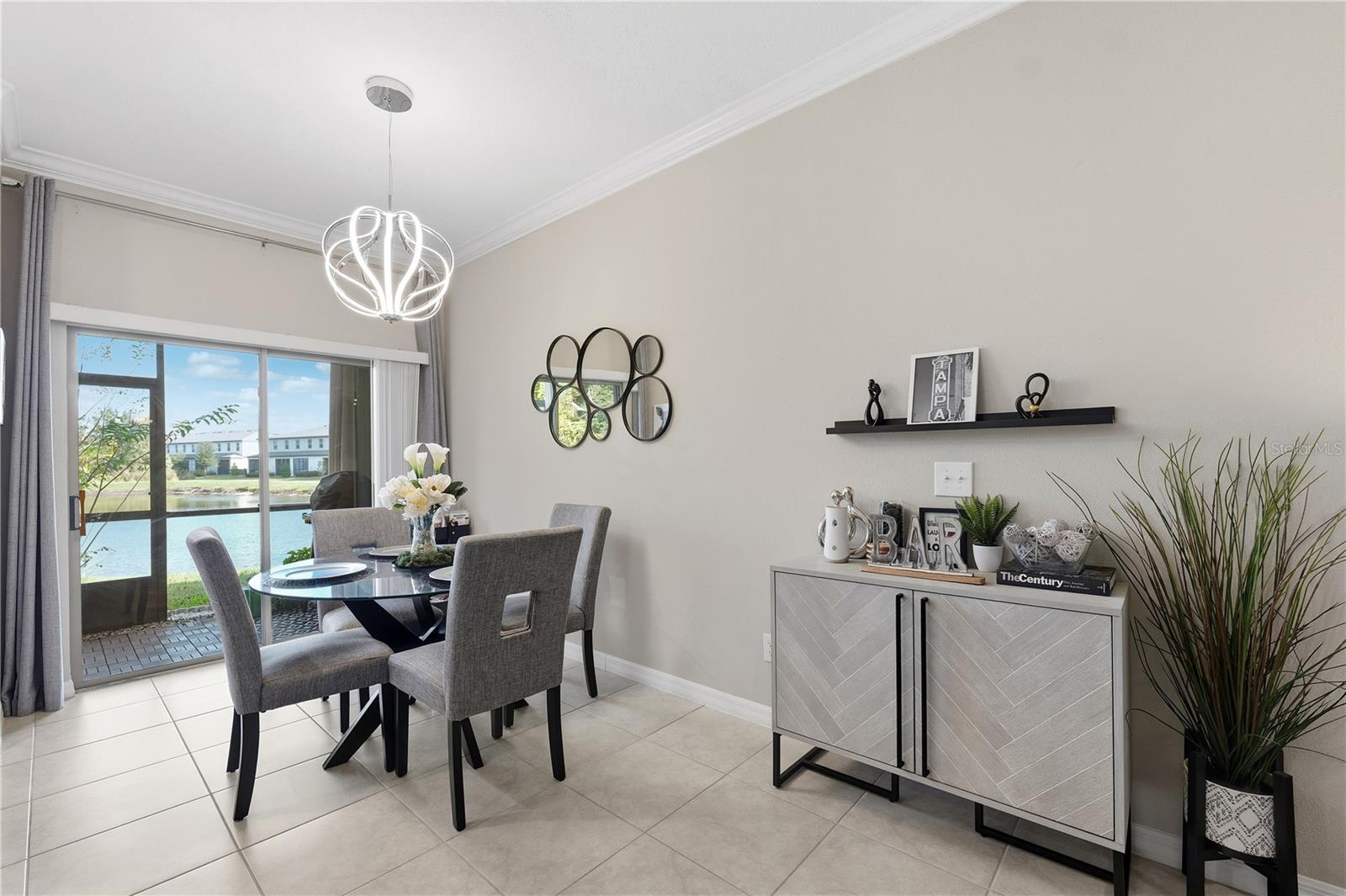 Image 11 of 47 For 23217 Willow Glen Way