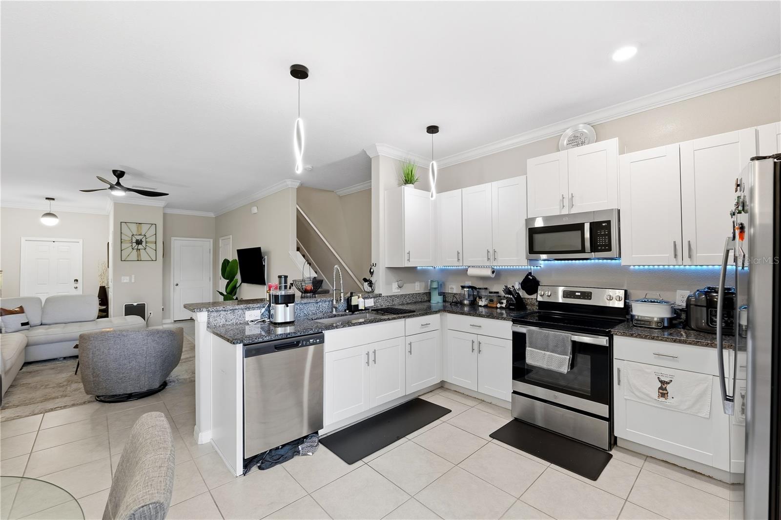 Image 12 of 47 For 23217 Willow Glen Way