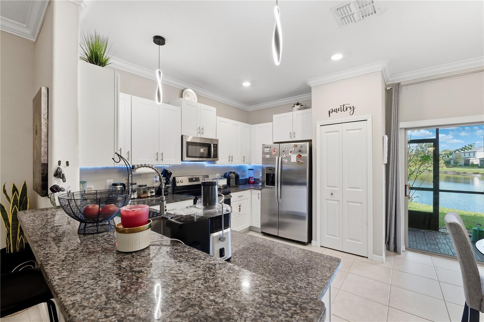 Image 14 of 47 For 23217 Willow Glen Way