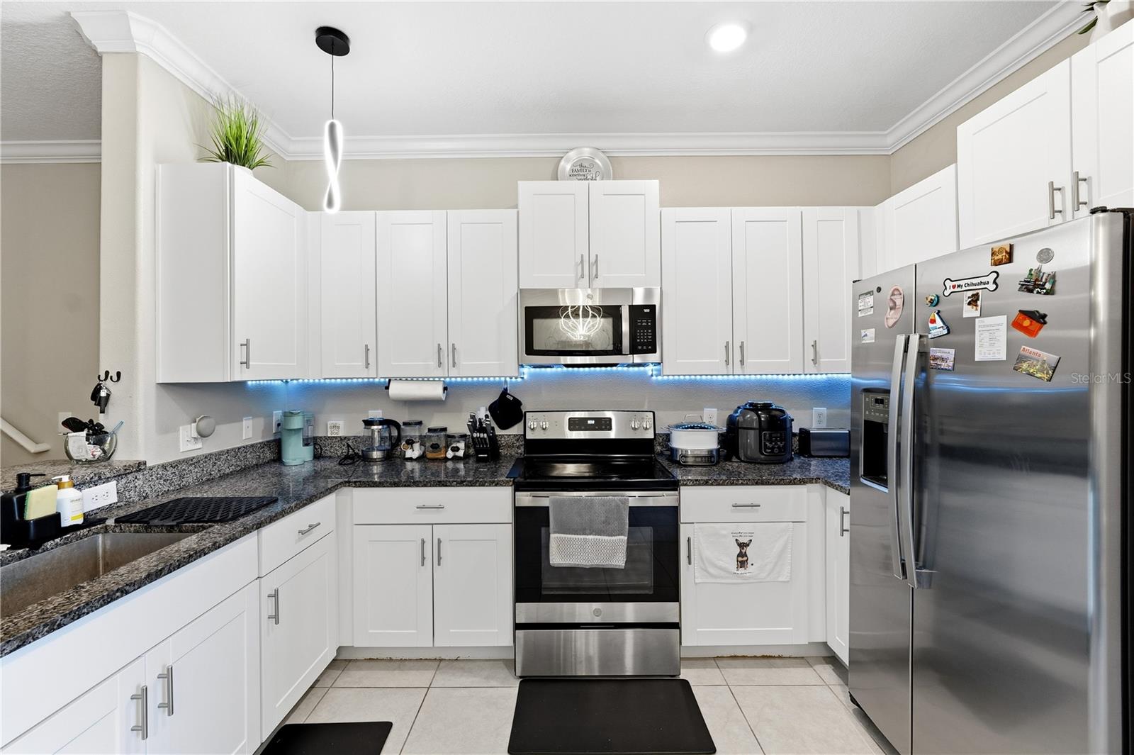 Image 15 of 47 For 23217 Willow Glen Way