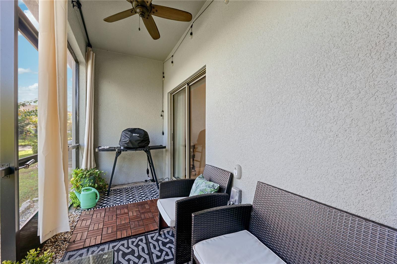 Image 17 of 47 For 23217 Willow Glen Way