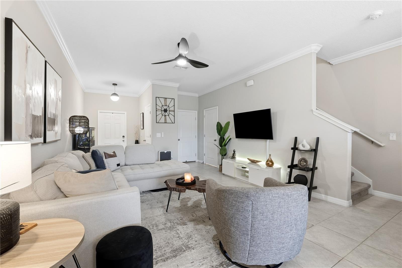 Image 9 of 47 For 23217 Willow Glen Way