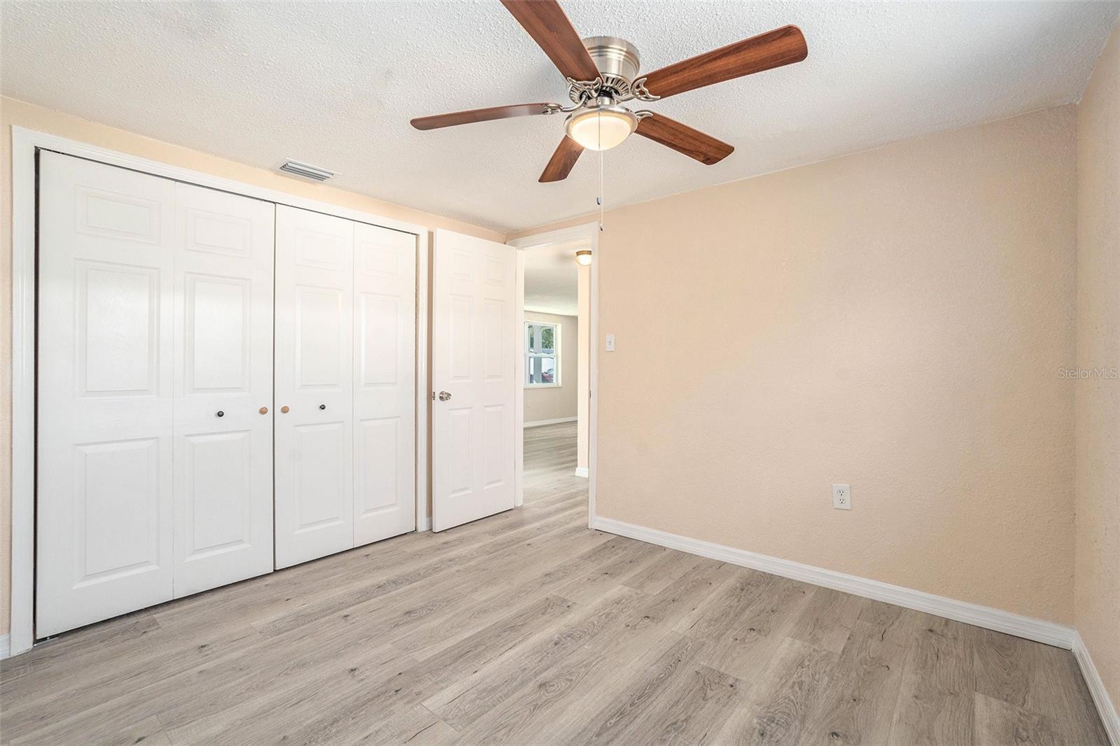 Image 18 of 41 For 7321 Parrot Drive