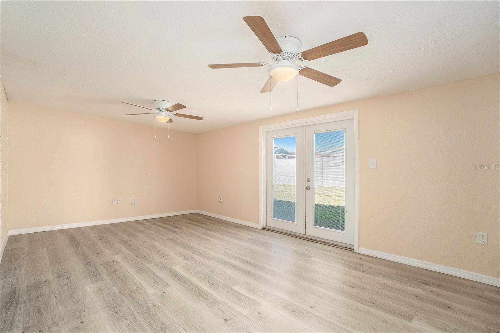 Image 29 of 41 For 7321 Parrot Drive