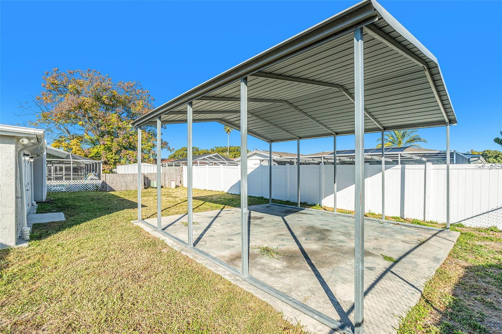 Image 33 of 41 For 7321 Parrot Drive