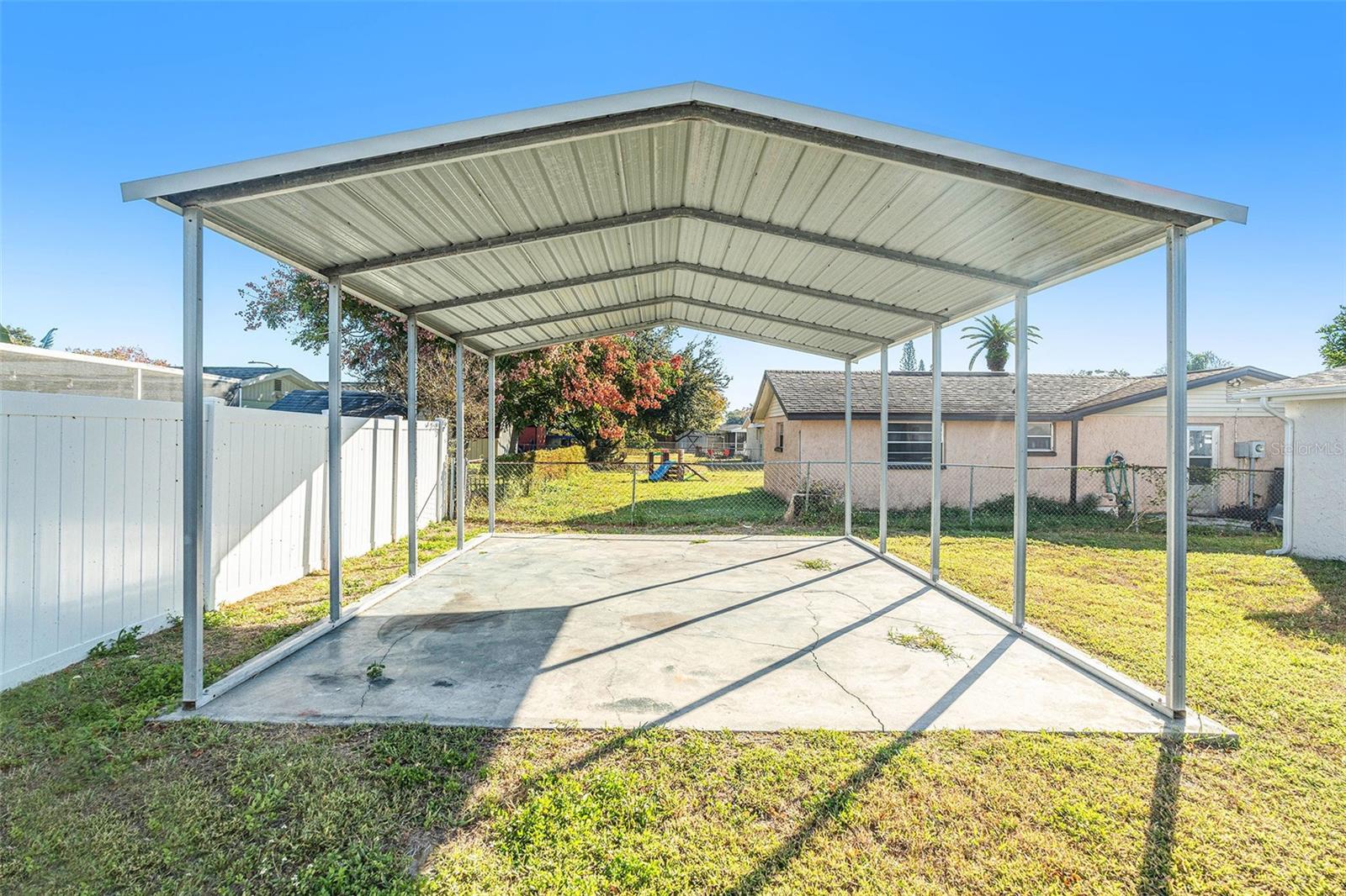 Image 35 of 41 For 7321 Parrot Drive