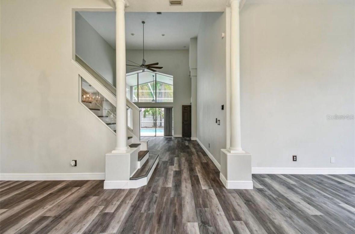 Image 18 of 92 For 16003 Ridley Place